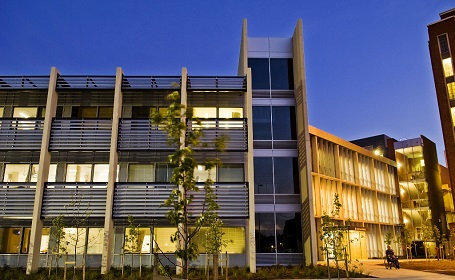 The Queen Elizabeth Hospital (TQEH)